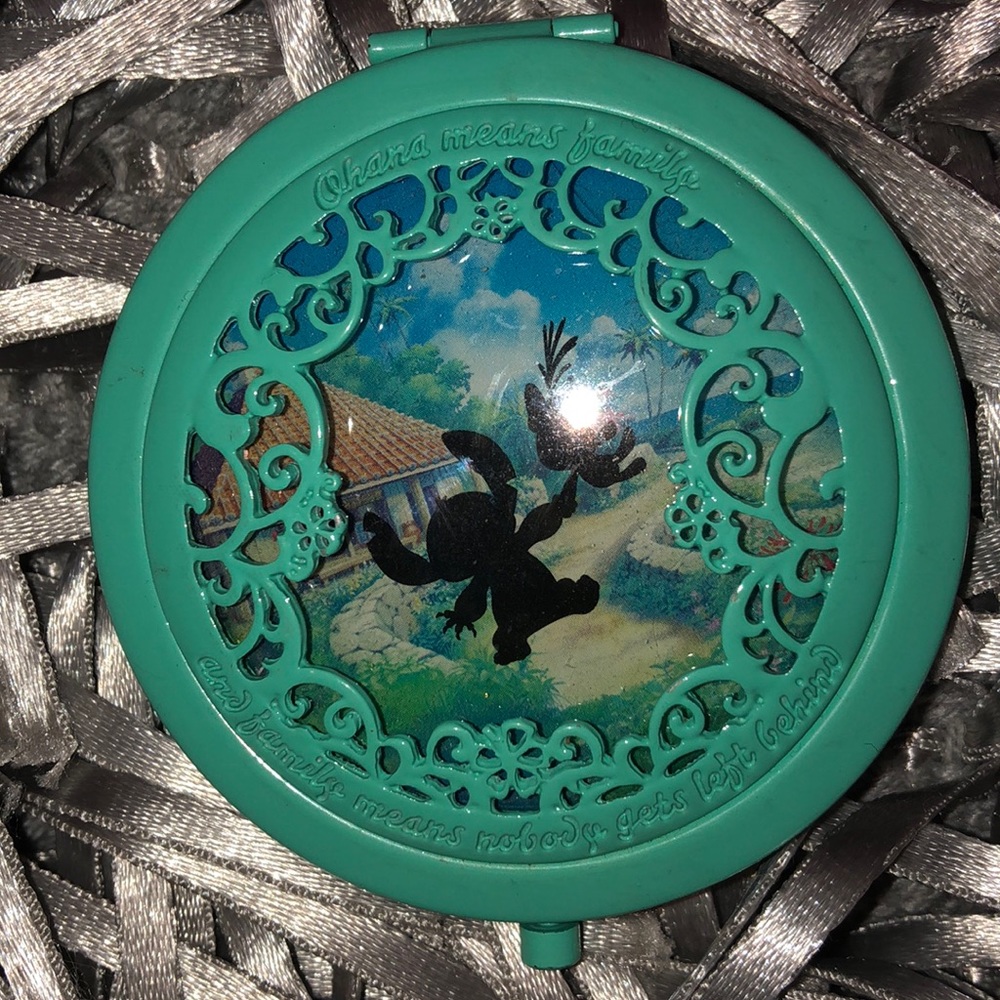 Compact mirror - disney